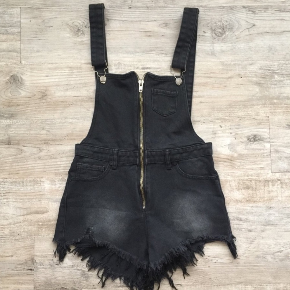 Unif Shortalls size xs